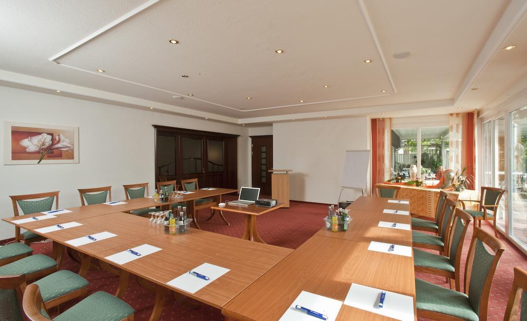 Waldhotel Zum Bergsee Damme Exterior photo